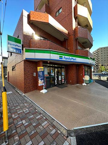 コンビニ　ファミリーマート江東冬木店（コンビニ）まで160m