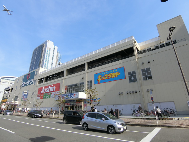 ホームセンター　ホームセンターコーナン新大阪センイシティー店（ホームセンター）まで387m