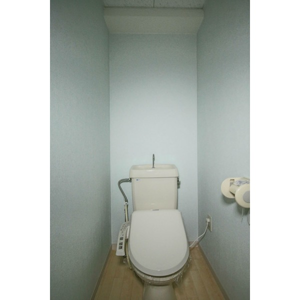 トイレ　同じ建物の別なお部屋