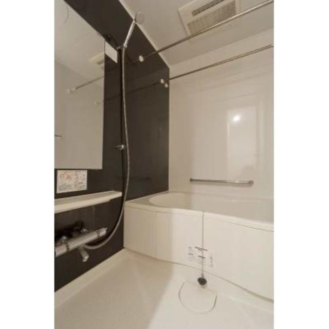 バス・シャワールーム　※写真は同タイプ住戸です。