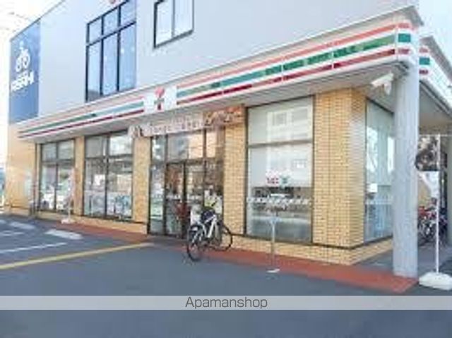 コンビニ　セブン－イレブン摂津千里丘６丁目店（コンビニ）まで2136m