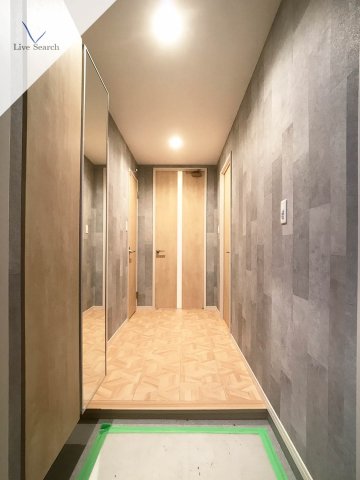 玄関　シンプルで使いやすい玄関です