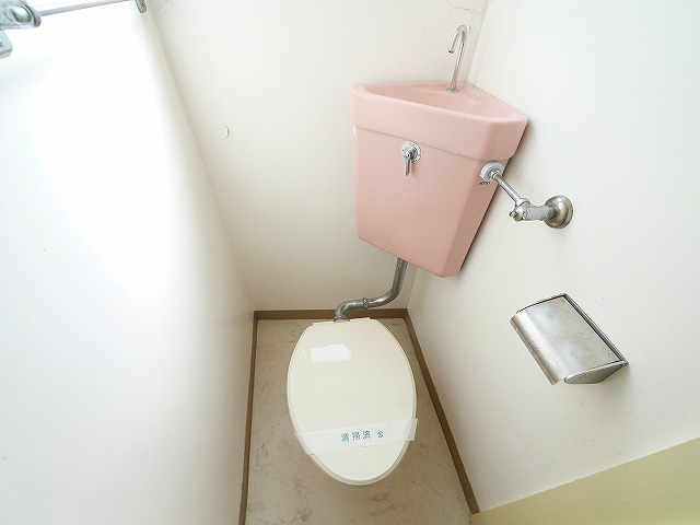 トイレ　シンプルで使いやすいトイレです