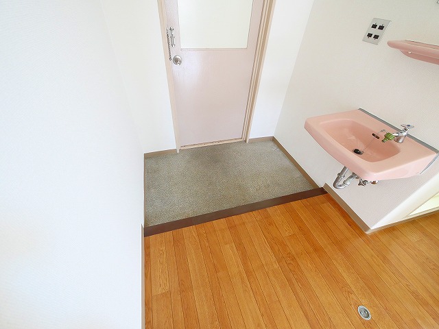 玄関　シンプルで使いやすい玄関です