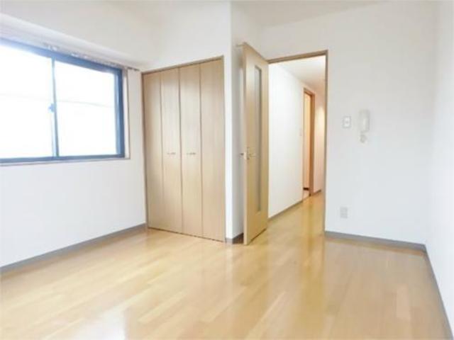 その他　７帖の洋室です