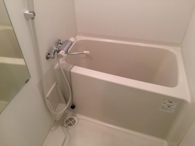 バス・シャワールーム　別部屋参考写真