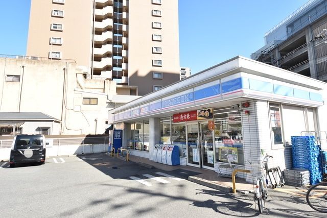 コンビニ　ローソン博多千代四丁目店（コンビニ）まで257m