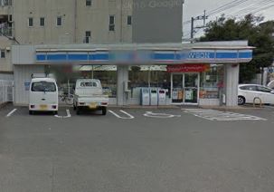コンビニ　ローソン（コンビニ）まで220m