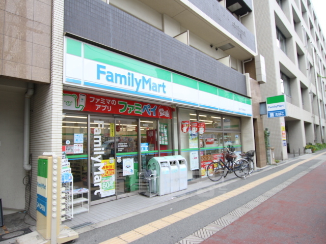 コンビニ　ファミリーマート　淀川区役所前（コンビニ）まで681m