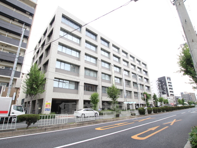 その他　淀川区役所（その他）まで737m