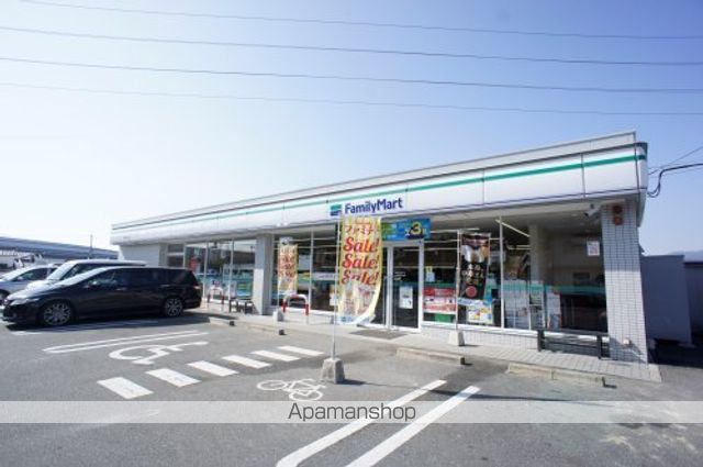 コンビニ　ファミリーマート　奈良藤ノ木台店（コンビニ）まで1168m
