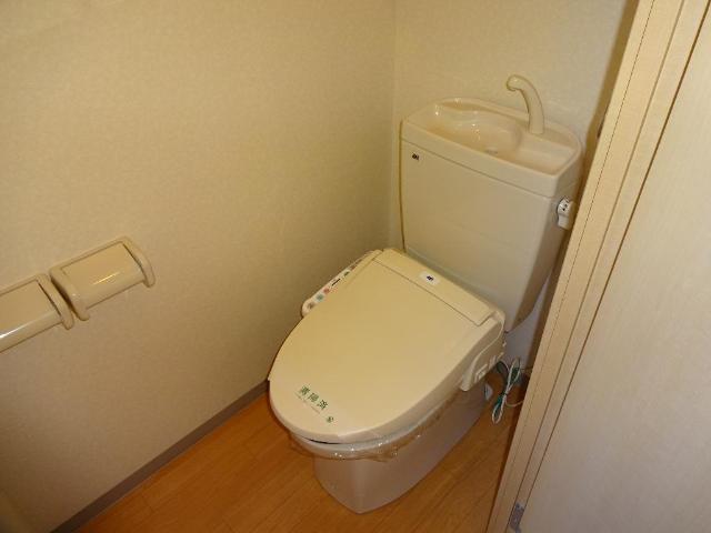 トイレ　シャワー付トイレ