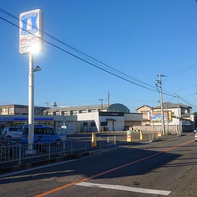 コンビニ　ローソン岸和田東大路町店（コンビニ）まで309m