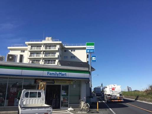 コンビニ　ファミリーマート 上丸子天神町店（コンビニ）まで776m