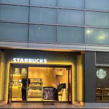 飲食店　スターバックスコーヒー向ヶ丘遊園店（飲食店）まで112m