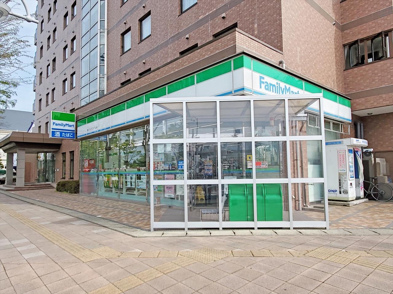 コンビニ　ファミリーマート郡山ホテルアルファーワン店（コンビニ）まで267m