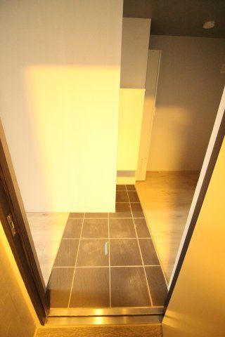 玄関　（別タイプ参考写真）ラフォート巣鴨　豊島区巣鴨4