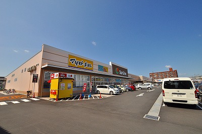 ショッピングセンター　☆サンリブ西小倉(営業時間 9：30-22：00)（ショッピングセンター）まで160m
