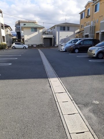 駐車場　駐車場です