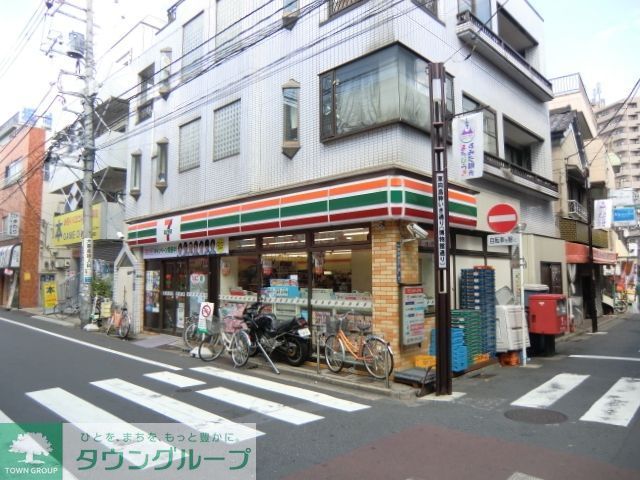 コンビニ　セブンイレブン墨田堤通1丁目店（コンビニ）まで701m