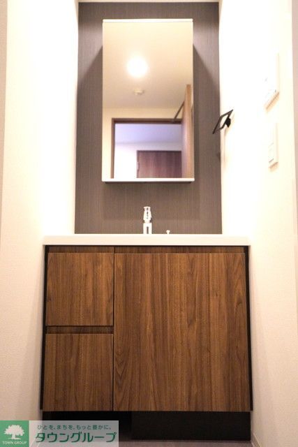 洗面設備　※写真は同タイプ住戸です。