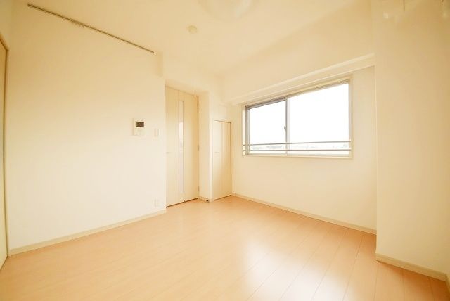その他部屋・スペース　★窓のある居室です★