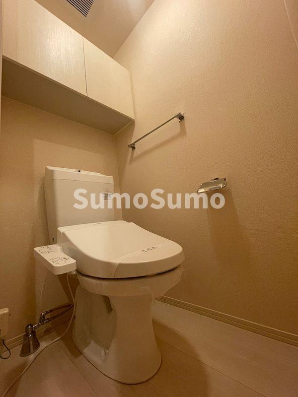トイレ　落ち着いたトイレです