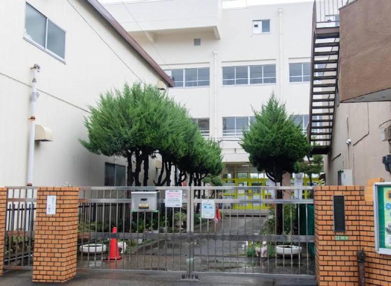 小学校　足立区立栗原北小学校（小学校）まで400m