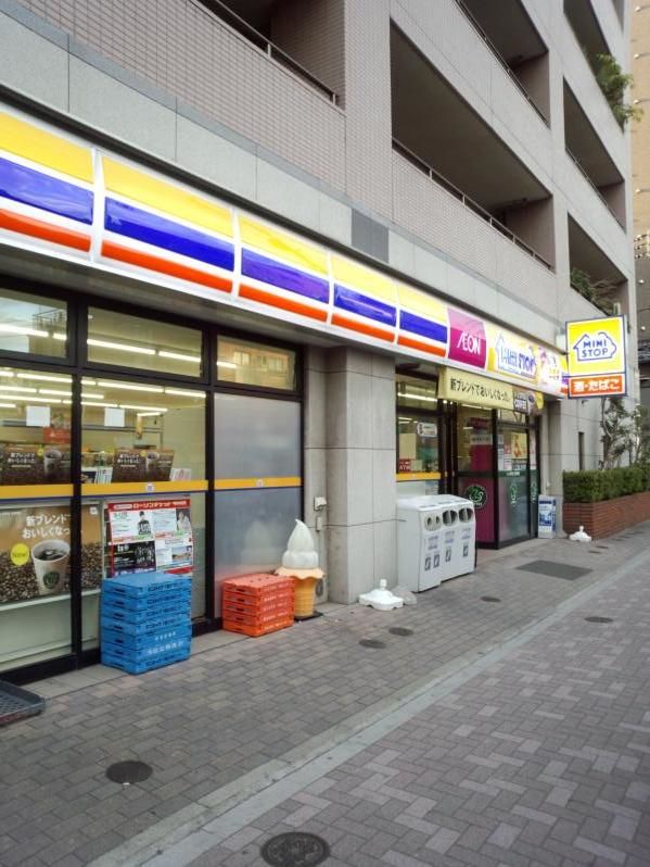 コンビニ　ミニストップ元浅草3丁目店（コンビニ）まで53m