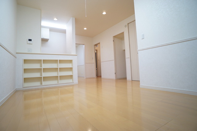 居室・リビング　※別部屋参考写真・現況優先※