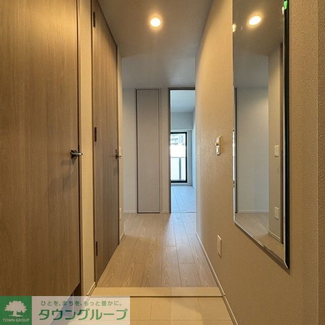 玄関　※写真は同タイプ住戸です。