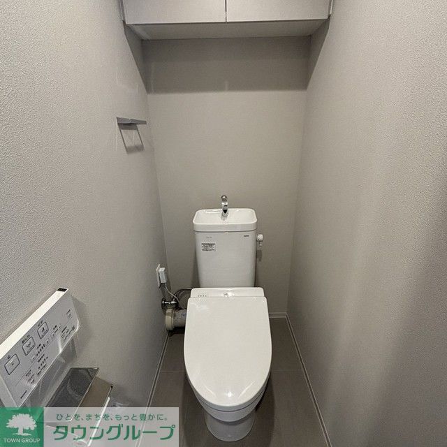 トイレ　※写真は同タイプ住戸です。
