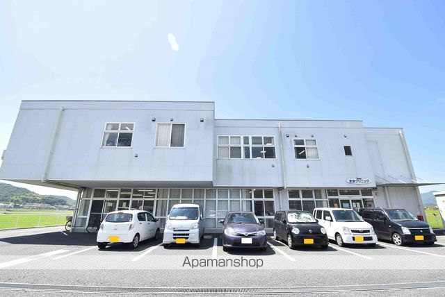病院　友安クリニック（病院）まで749m