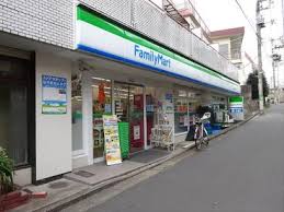 コンビニ　ファミリーマート 笹塚三丁目北店（コンビニ）まで194m