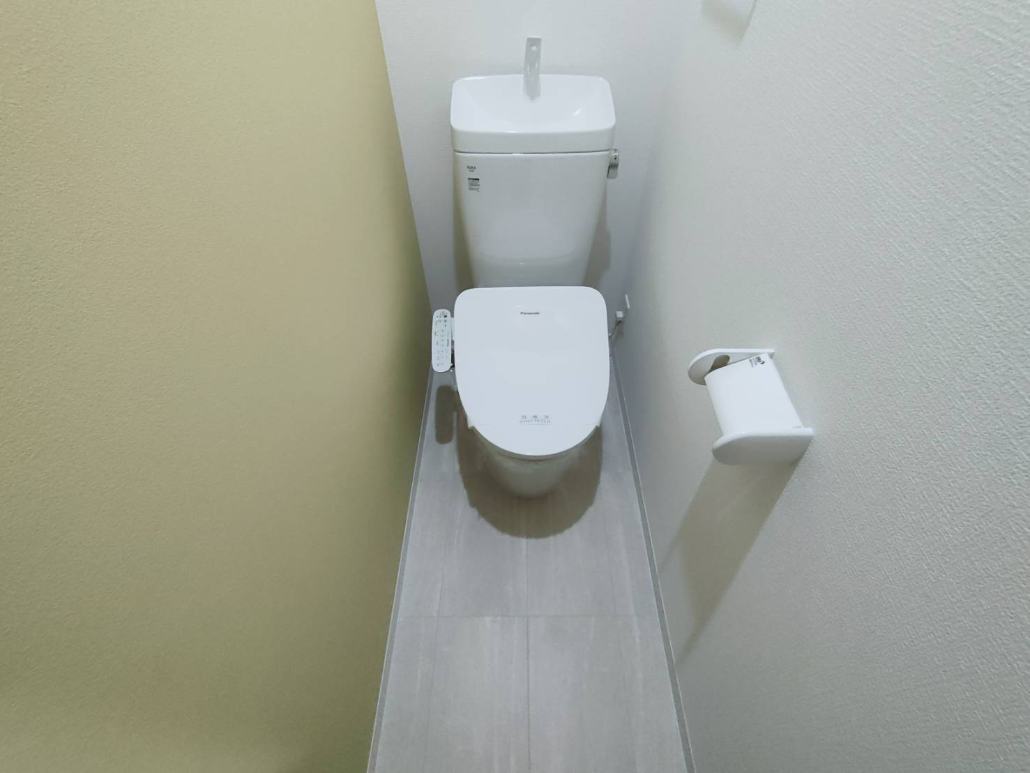 リソラ西舞子のトイレ写真