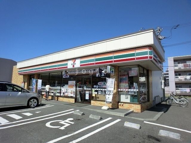 コンビニ　セブン-イレブン 札幌前田4条店（コンビニ）まで900m