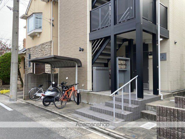 レオネクストルナの外観写真