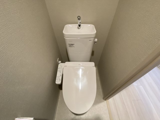 トイレ　写真は同タイプ住居です。