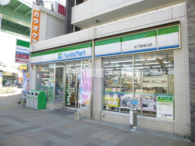 コンビニ　ファミリーマート 地下鉄浄心店（コンビニ）まで1m