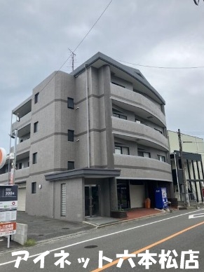 建物外観　設備の整った2LDK物件です。
