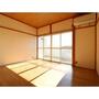 居室・リビング　明るいお部屋です。