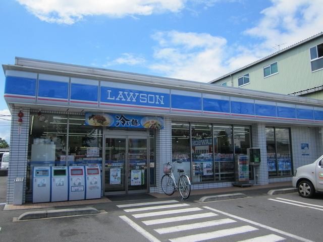 コンビニ　ローソン（コンビニ）まで730m