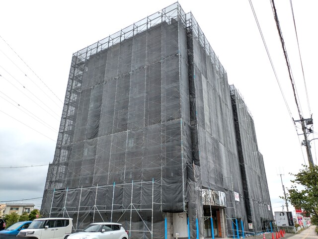 建物外観　２０２６年８月撮影