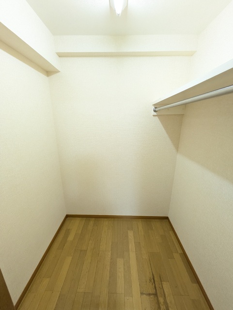 収納　★ウォークインクローゼット★