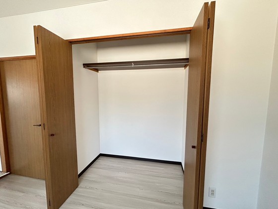 収納　※別部屋の写真です