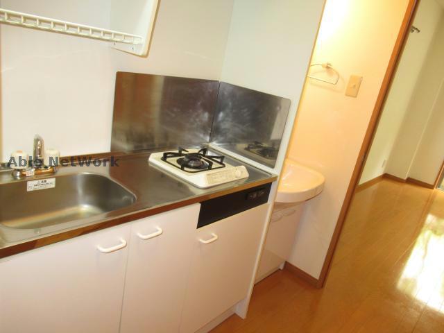 キッチン　※同物件、別部屋の写真です