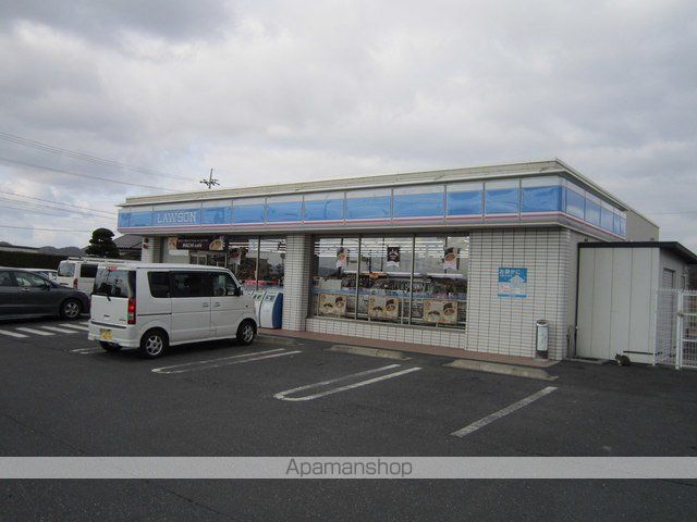 コンビニ　ローソン蒲生桜川店（コンビニ）まで215m