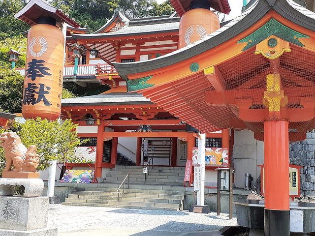 その他　高橋稲荷神社（その他）まで550m