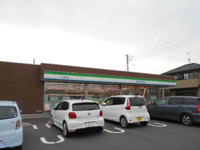 コンビニ　ファミリーマート岩槻西町店（コンビニ）まで420m