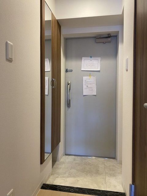 玄関
